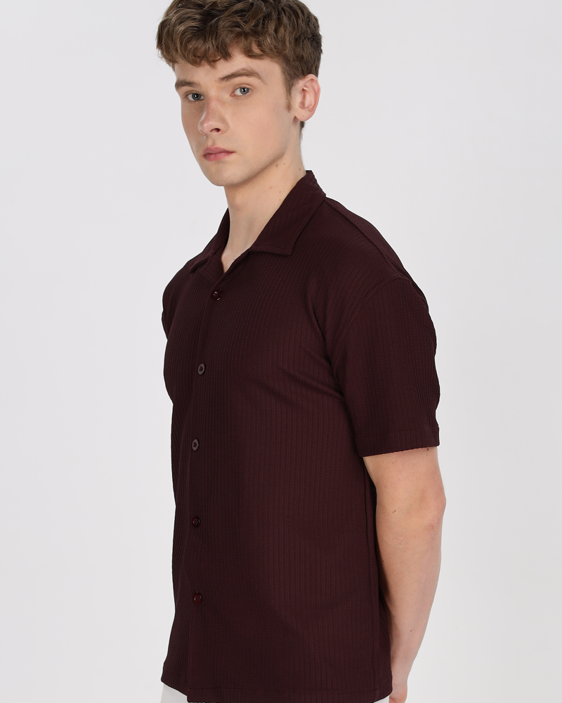Men textured shirt - Maroon cuban collored