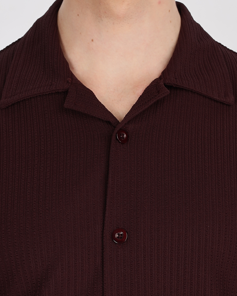 Men textured shirt - Maroon cuban collored